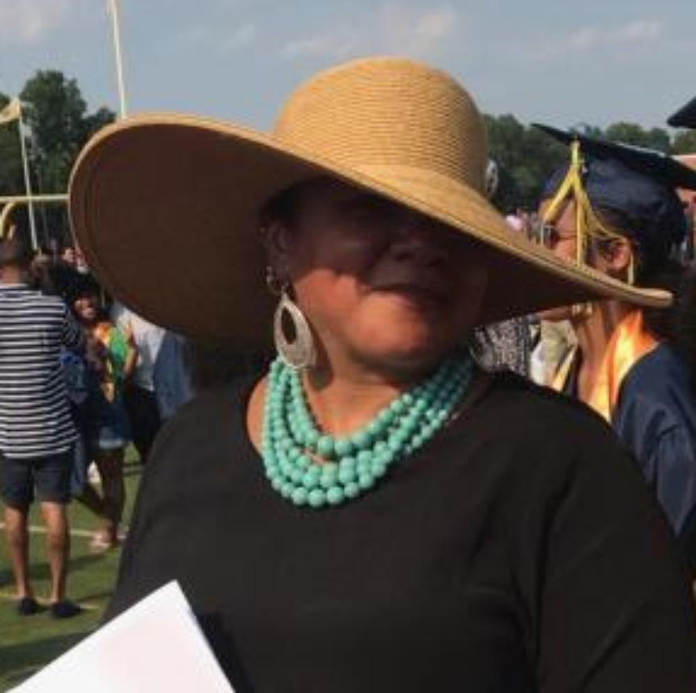Meet your Posher, Monica